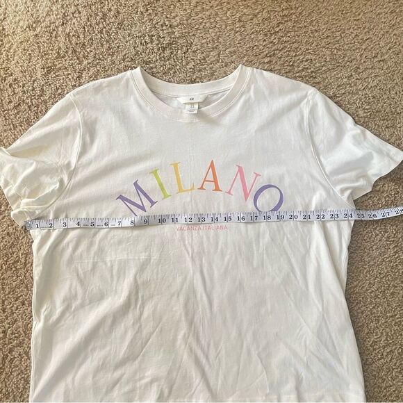 H&M Cream Milano Graphic Tee – Colorful Text Design – Casual & Comfy - Picture 4 of 5